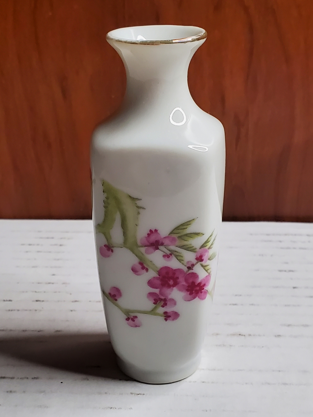 Vintage Porcelain Miniature Bud Vase 4-Sided Orchid Floral Gold Trim 4"